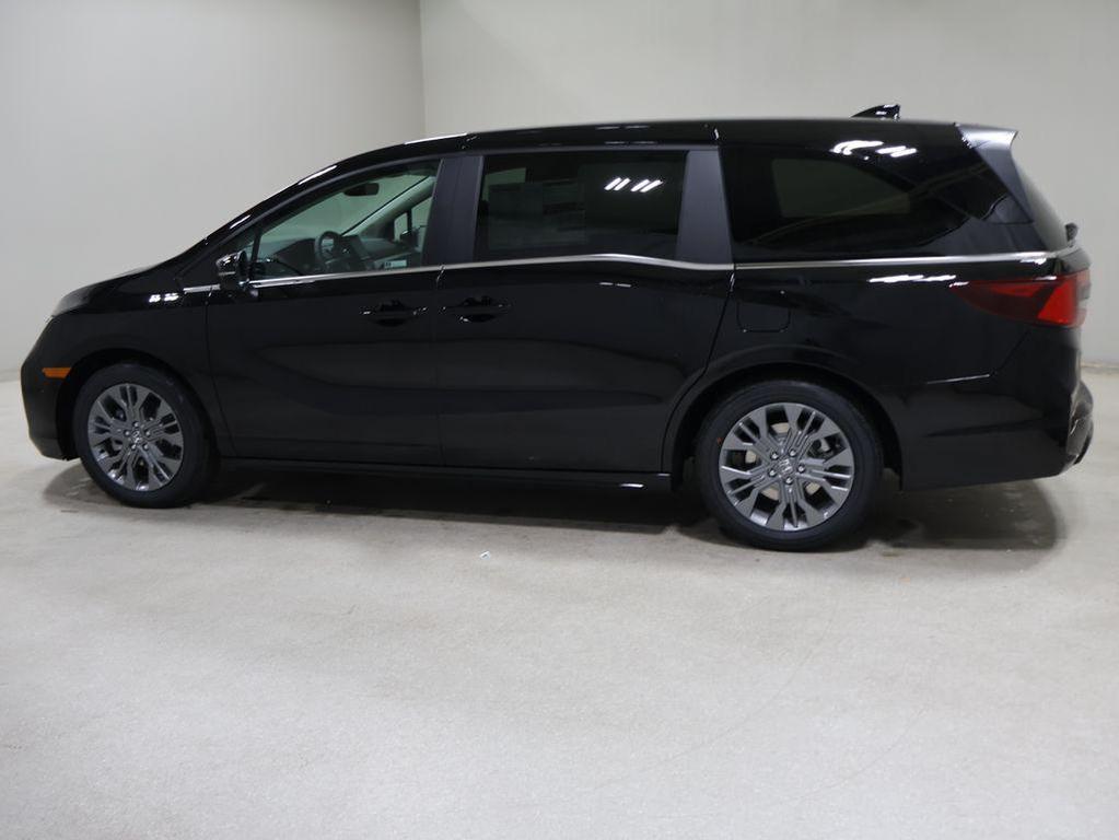 new 2026 Honda Odyssey car, priced at $47,990
