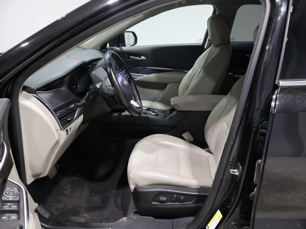 used 2019 Cadillac XT4 car, priced at $16,500