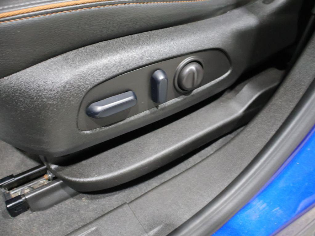 used 2023 GMC Acadia car, priced at $28,500