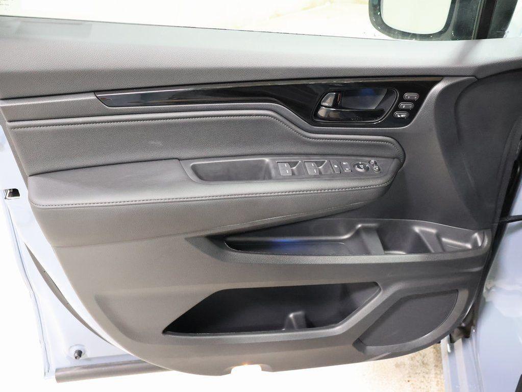 new 2026 Honda Odyssey car, priced at $53,010