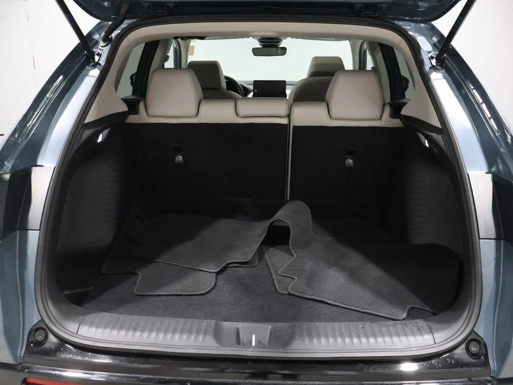 used 2025 Honda HR-V car, priced at $28,500