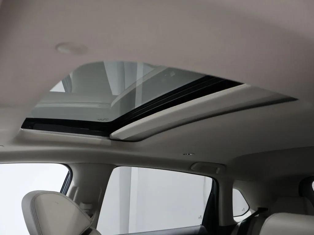 used 2025 Honda HR-V car, priced at $28,500