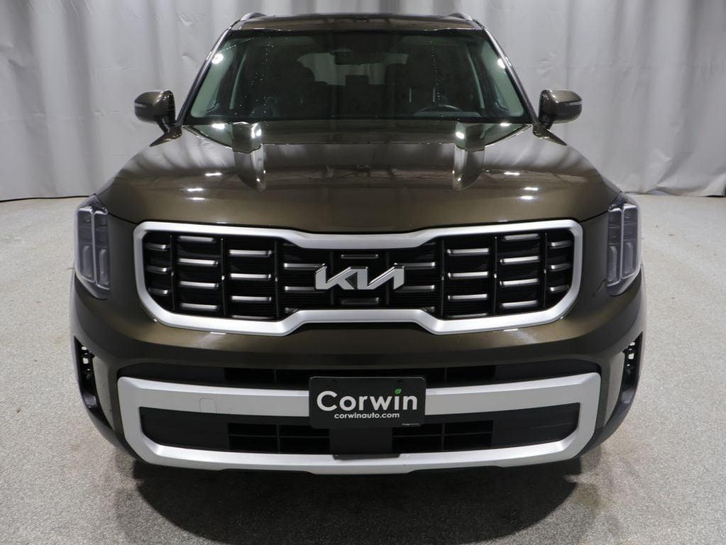 used 2025 Kia Telluride car, priced at $36,135
