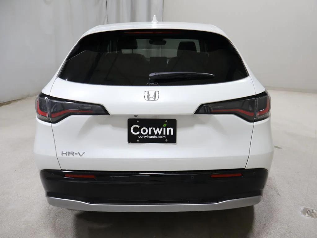 new 2026 Honda HR-V car, priced at $32,455