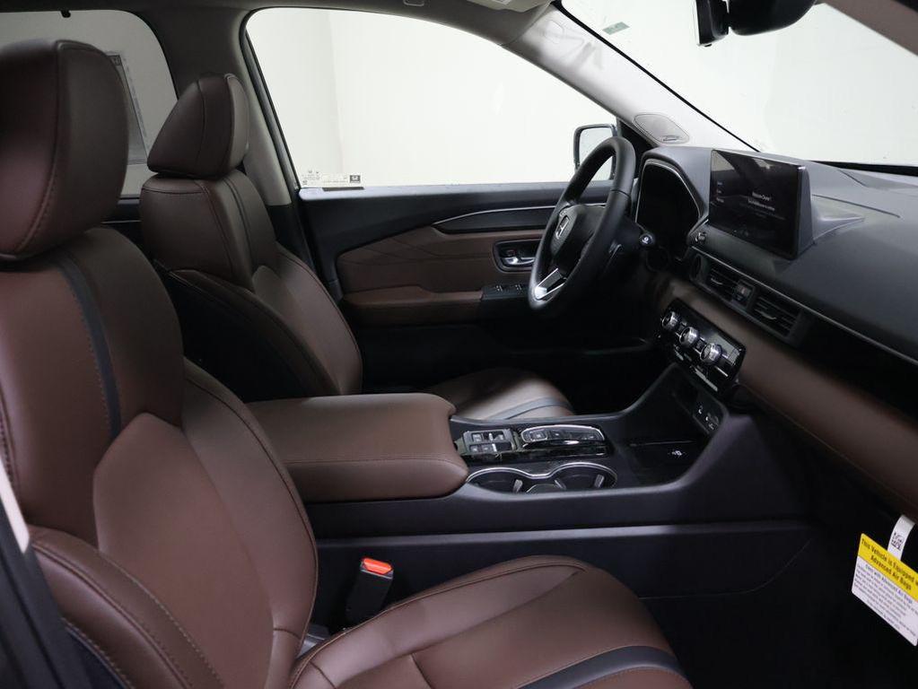 new 2026 Honda Pilot car, priced at $52,790