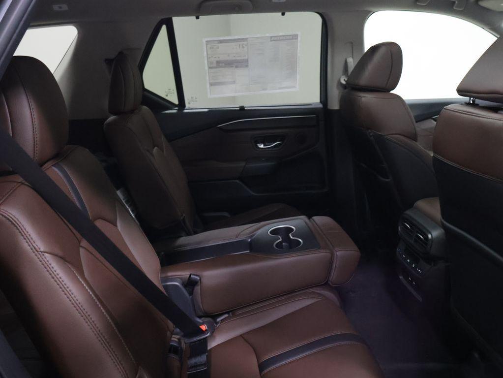new 2026 Honda Pilot car, priced at $52,790