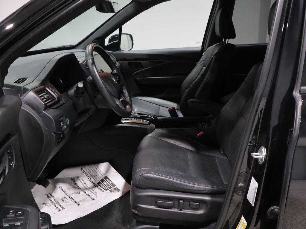 used 2023 Honda Passport car, priced at $35,840