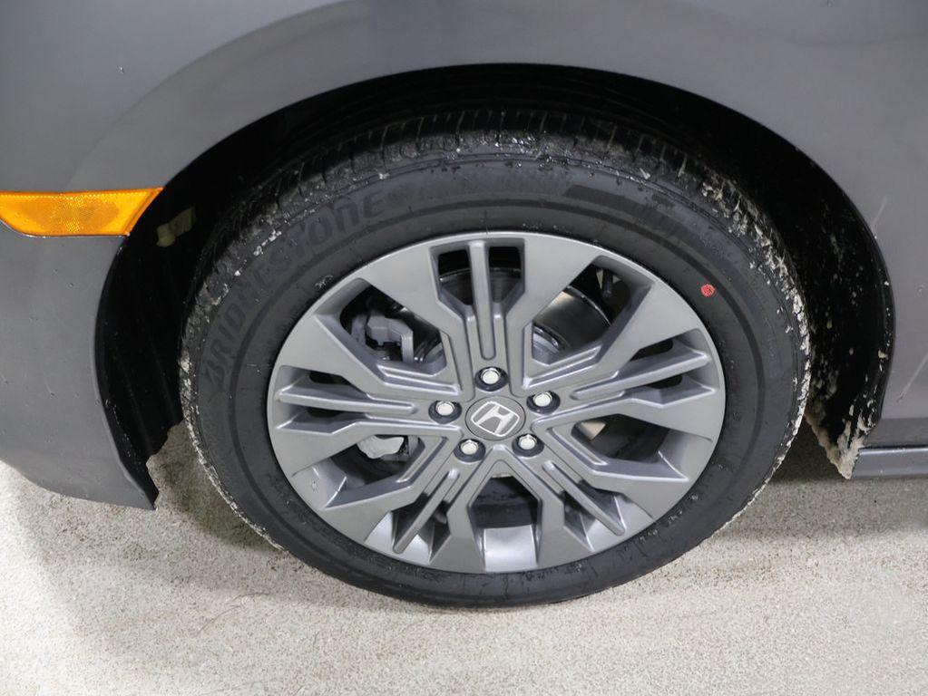 new 2026 Honda Odyssey car, priced at $48,950