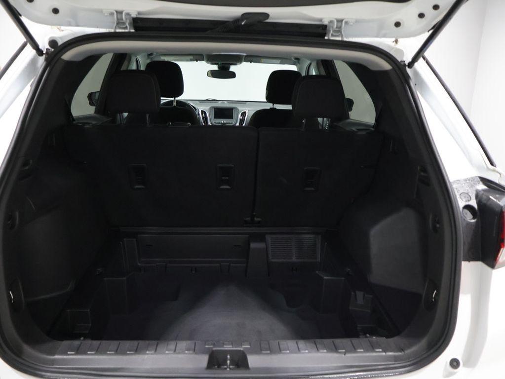 used 2023 Chevrolet Equinox car, priced at $18,900