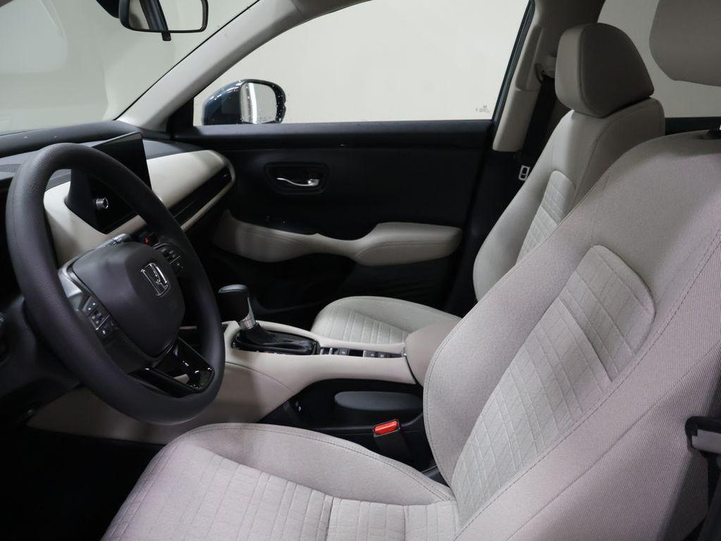 new 2027 Honda HR-V car, priced at $29,404