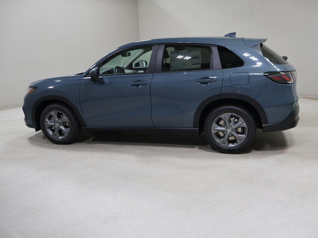 new 2027 Honda HR-V car, priced at $29,404