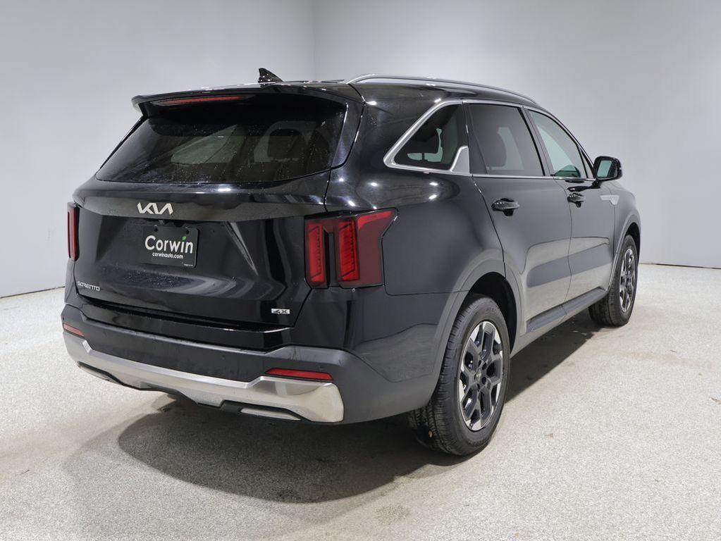 used 2024 Kia Sorento car, priced at $26,826