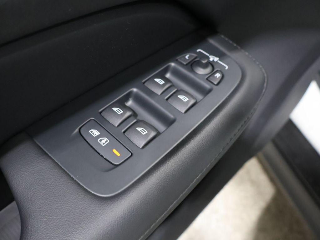 used 2025 Volvo V60 Cross Country car, priced at $34,650