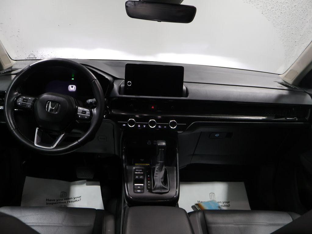 used 2025 Honda CR-V car, priced at $31,500