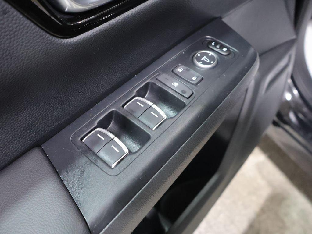 used 2025 Honda CR-V car, priced at $31,500