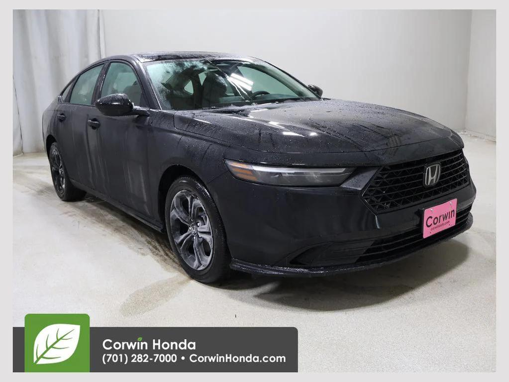 new 2025 Honda Accord car, priced at $30,319