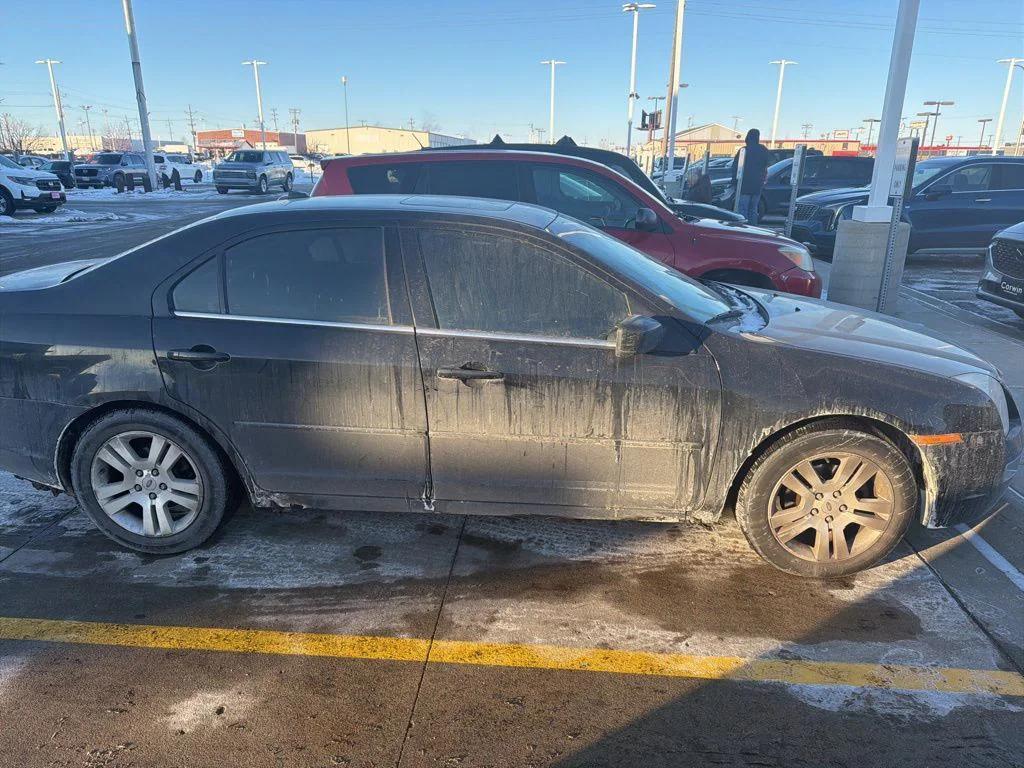 used 2007 Ford Fusion car, priced at $4,000