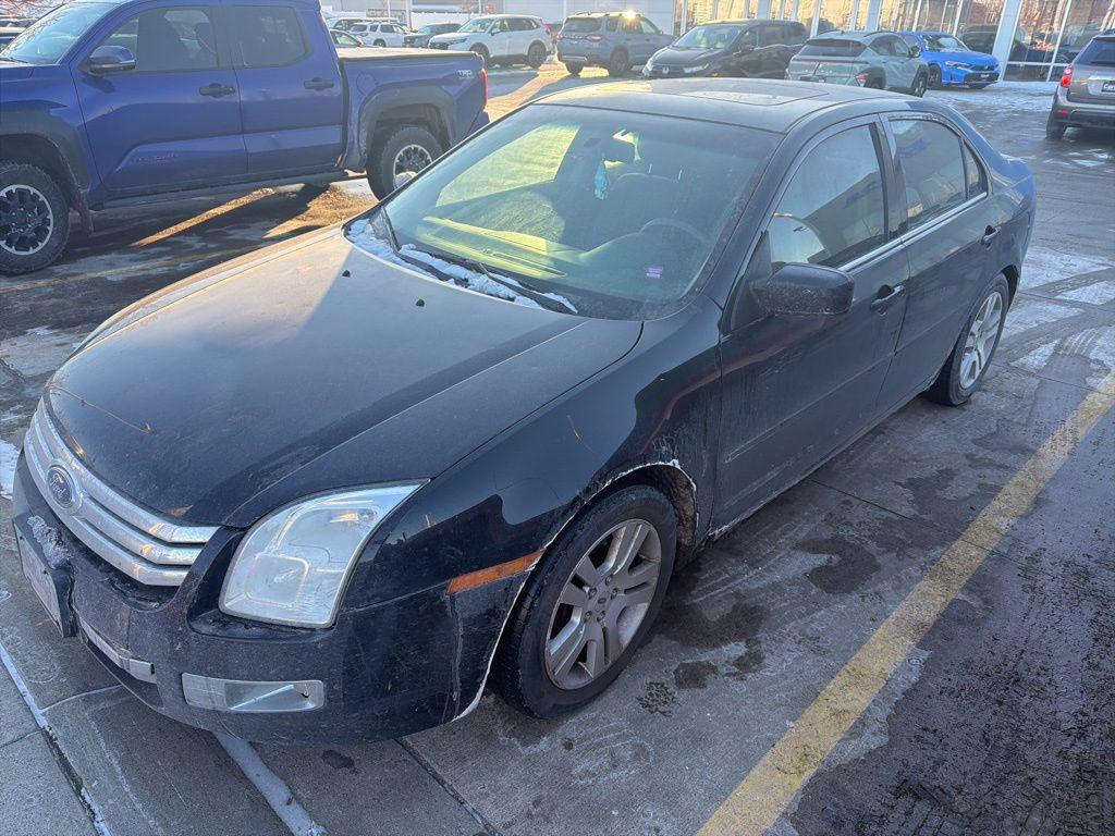 used 2007 Ford Fusion car, priced at $4,000