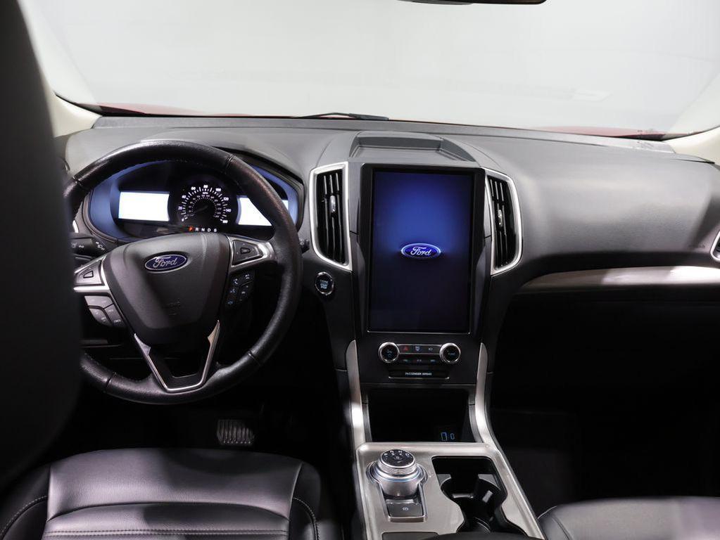 used 2024 Ford Edge car, priced at $26,399