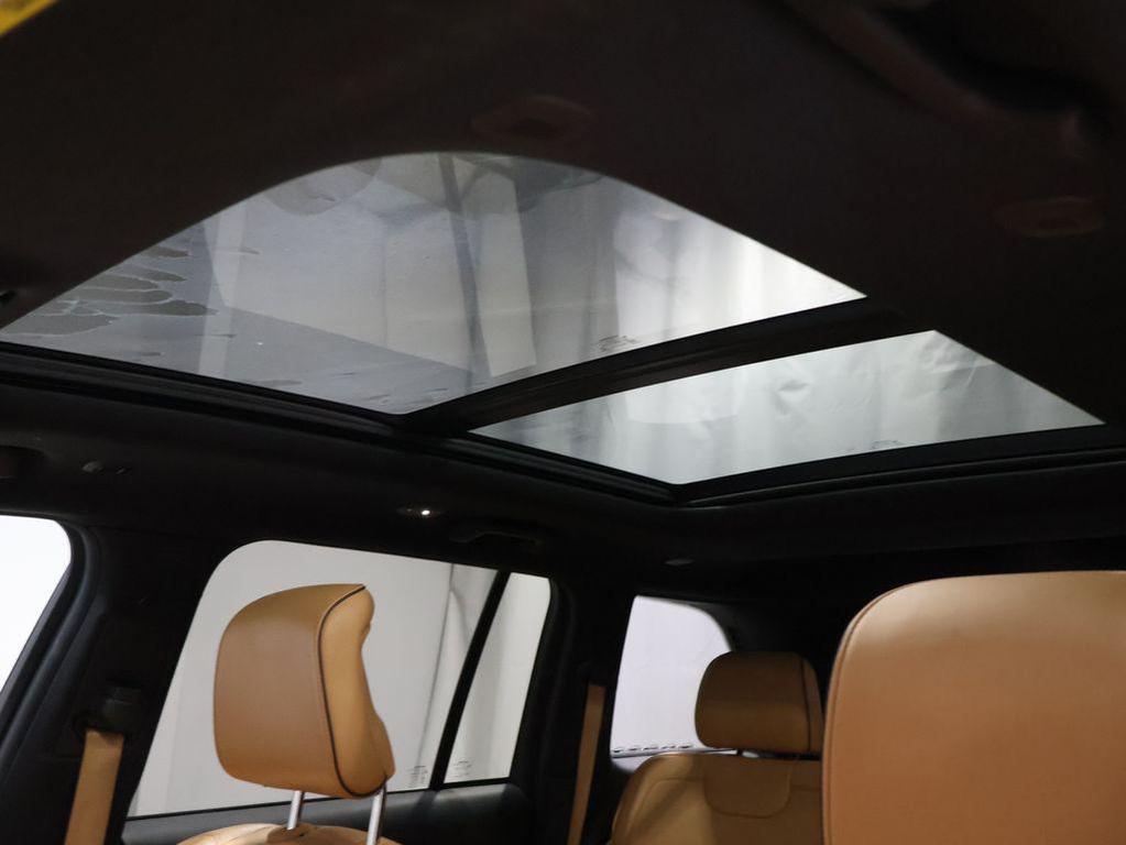 used 2022 Jeep Grand Cherokee car, priced at $28,600