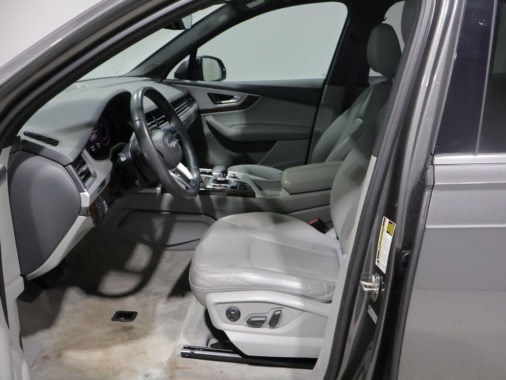 used 2019 Audi Q7 car, priced at $23,000