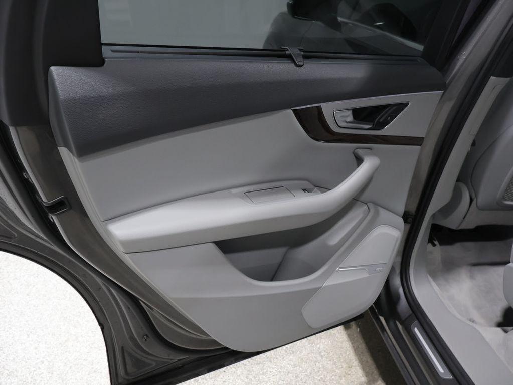 used 2019 Audi Q7 car, priced at $23,000