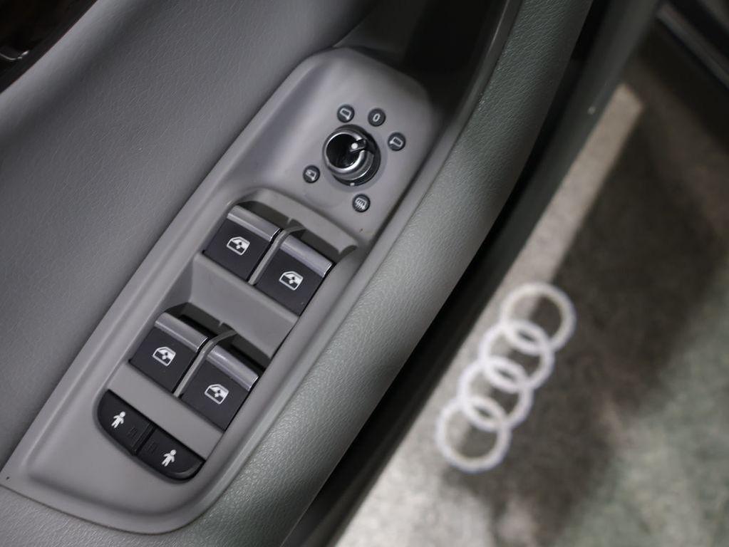 used 2019 Audi Q7 car, priced at $23,000