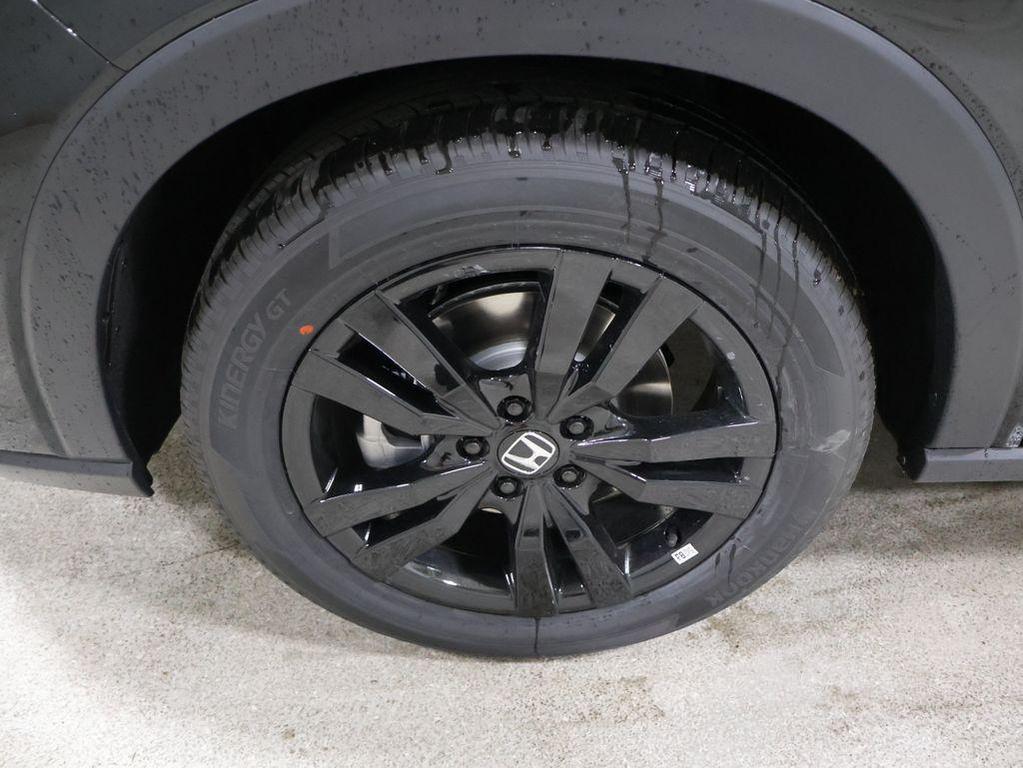 new 2026 Honda HR-V car, priced at $31,250