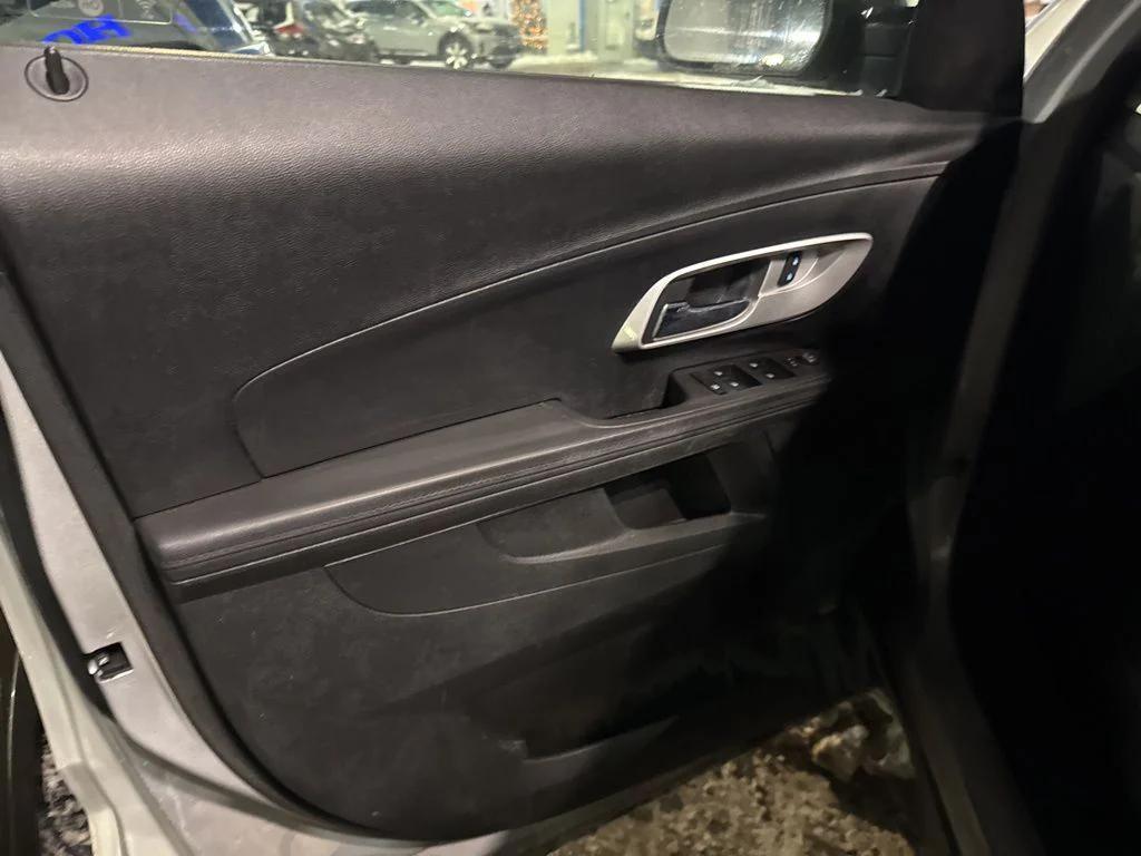 used 2016 Chevrolet Equinox car, priced at $6,000