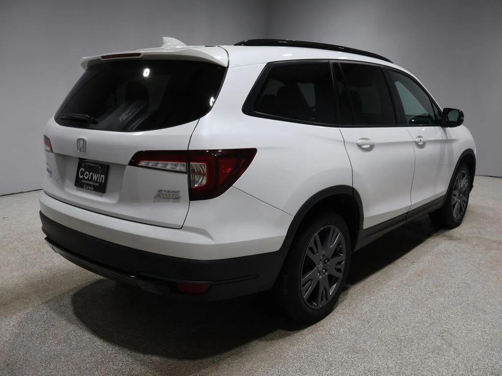 used 2022 Honda Pilot car, priced at $27,700