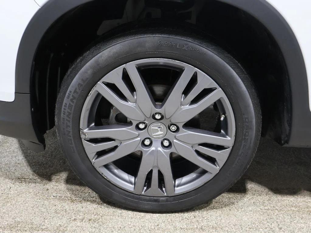 used 2022 Honda Pilot car, priced at $27,700