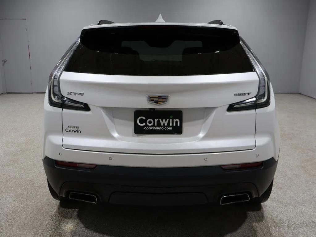 used 2020 Cadillac XT4 car, priced at $20,600