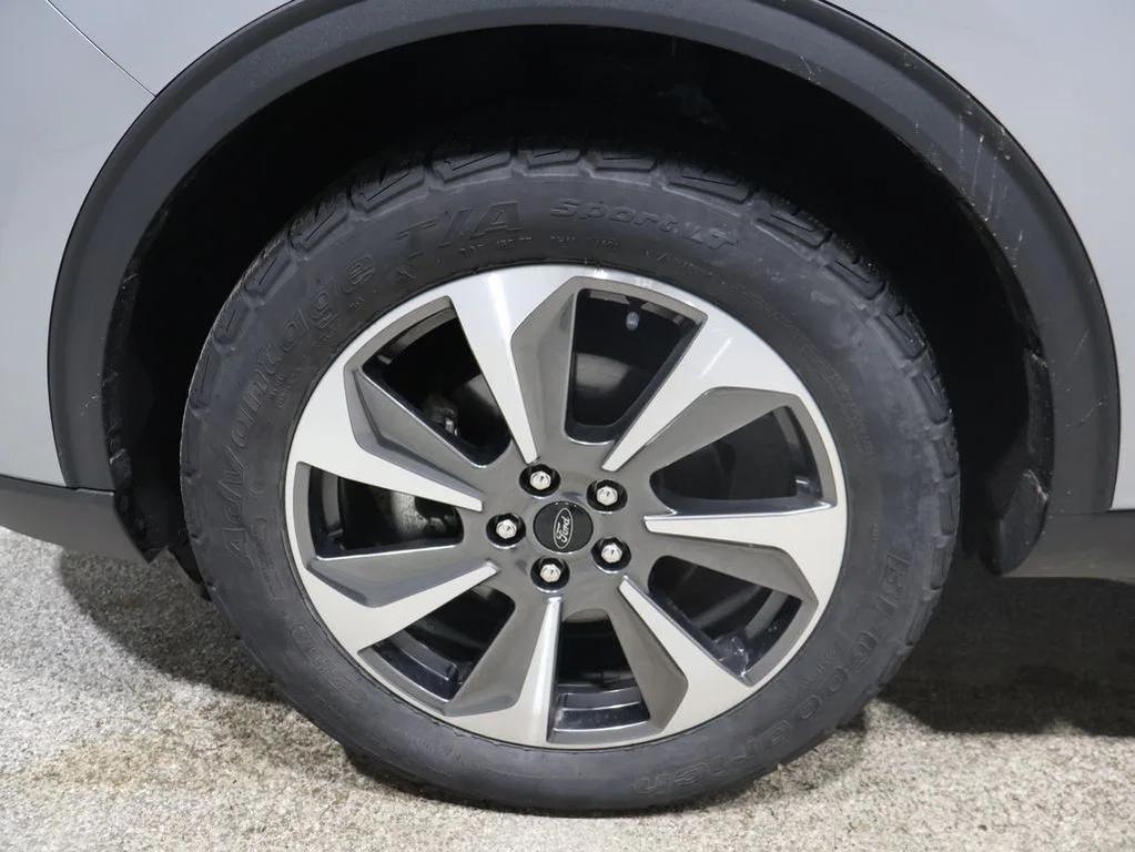 used 2024 Ford Escape car, priced at $21,650