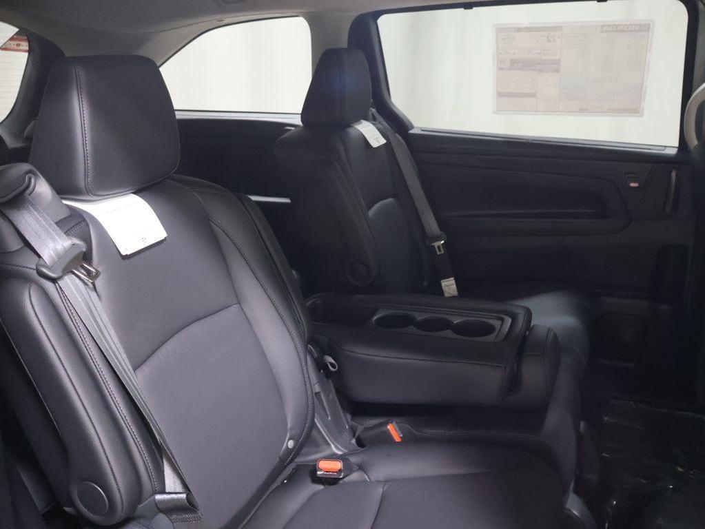new 2026 Honda Odyssey car, priced at $45,084