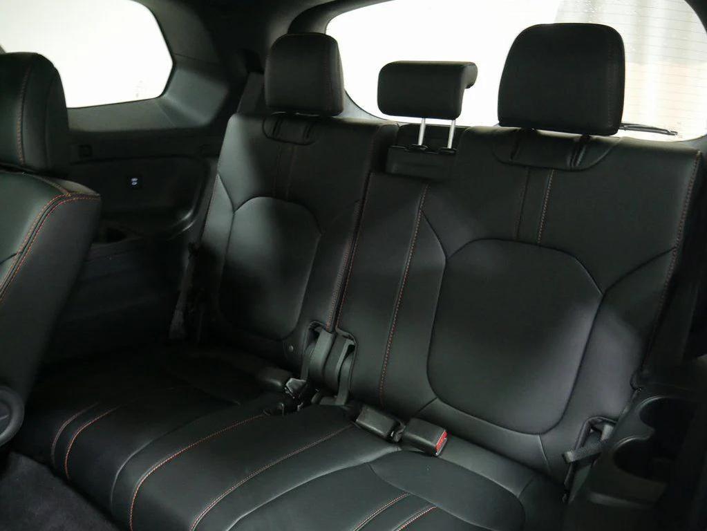 new 2025 Honda Pilot car, priced at $51,350