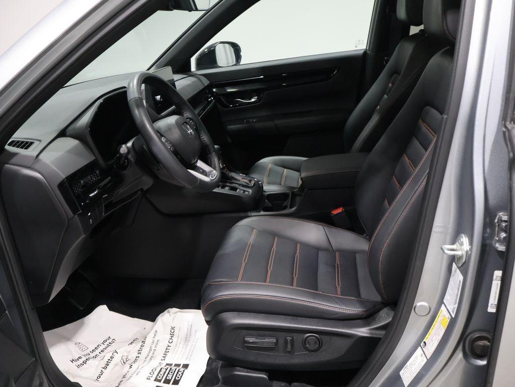 used 2023 Honda CR-V Hybrid car, priced at $32,500