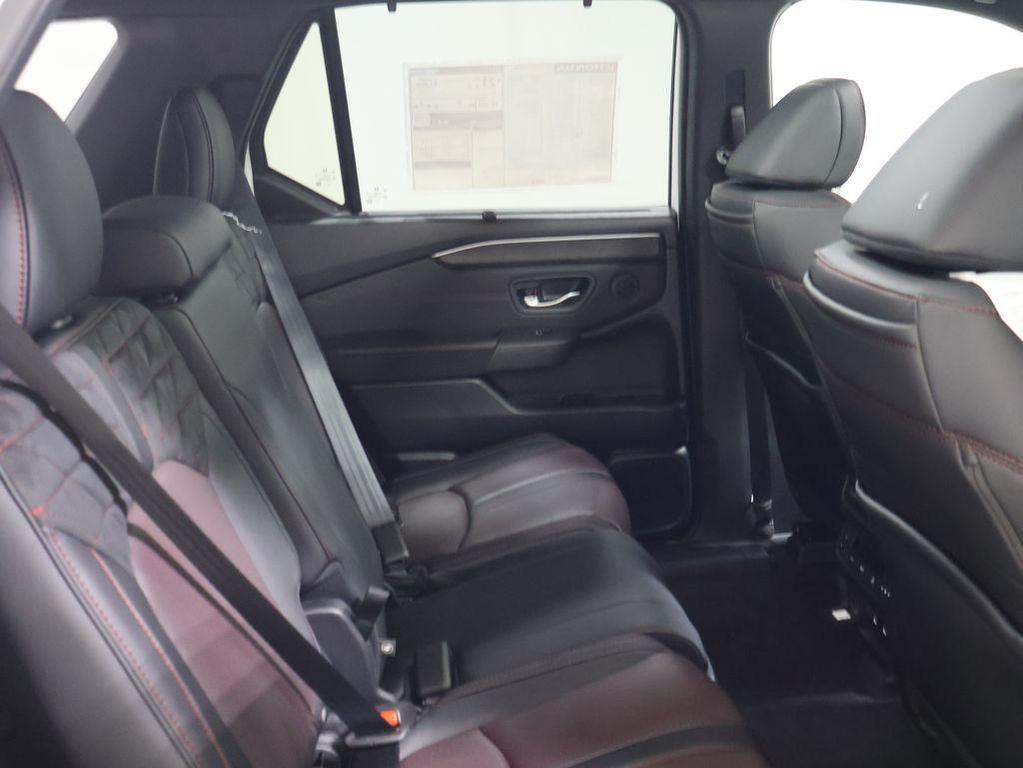 new 2026 Honda Pilot car, priced at $55,945