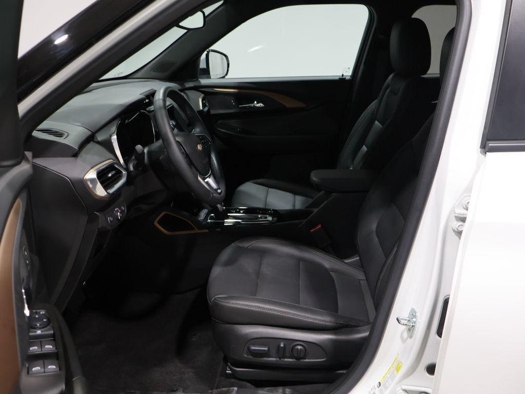 used 2023 Chevrolet TrailBlazer car, priced at $22,400
