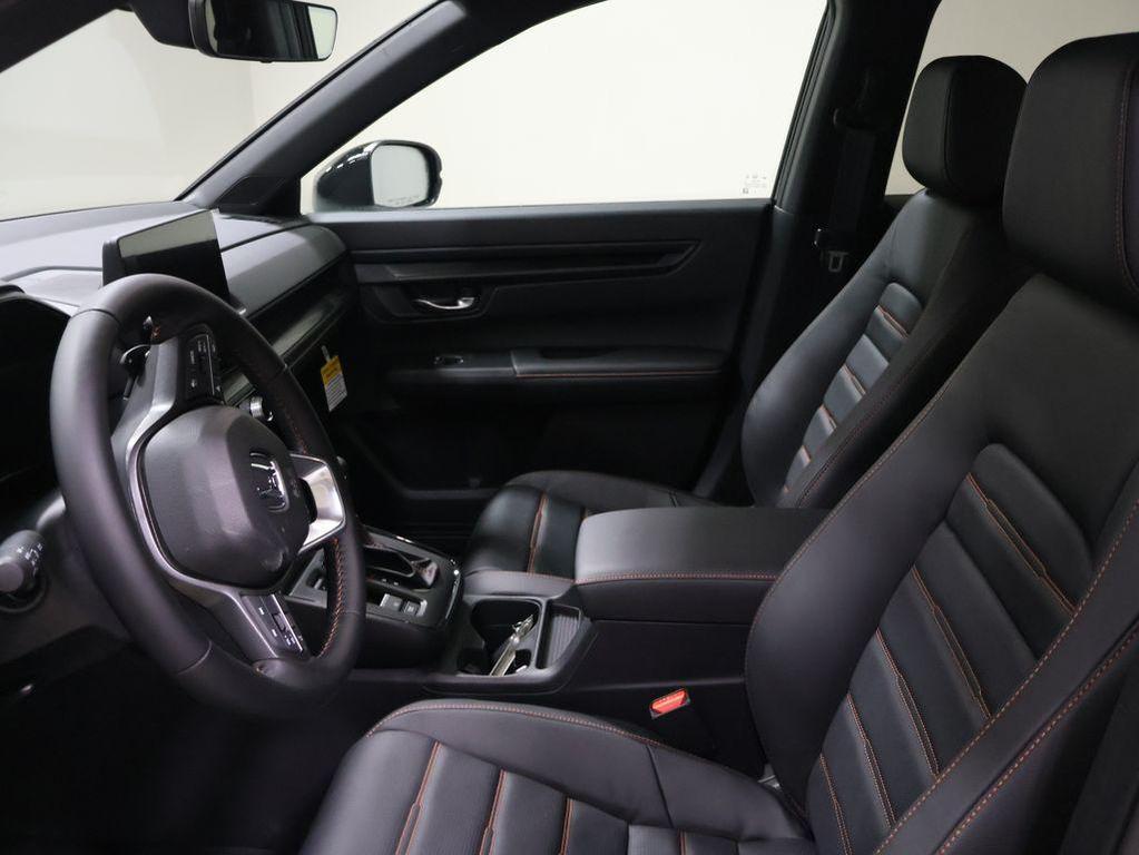 new 2026 Honda CR-V Hybrid car, priced at $40,675
