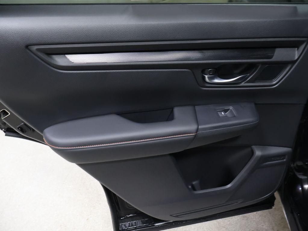 new 2026 Honda CR-V Hybrid car, priced at $40,675
