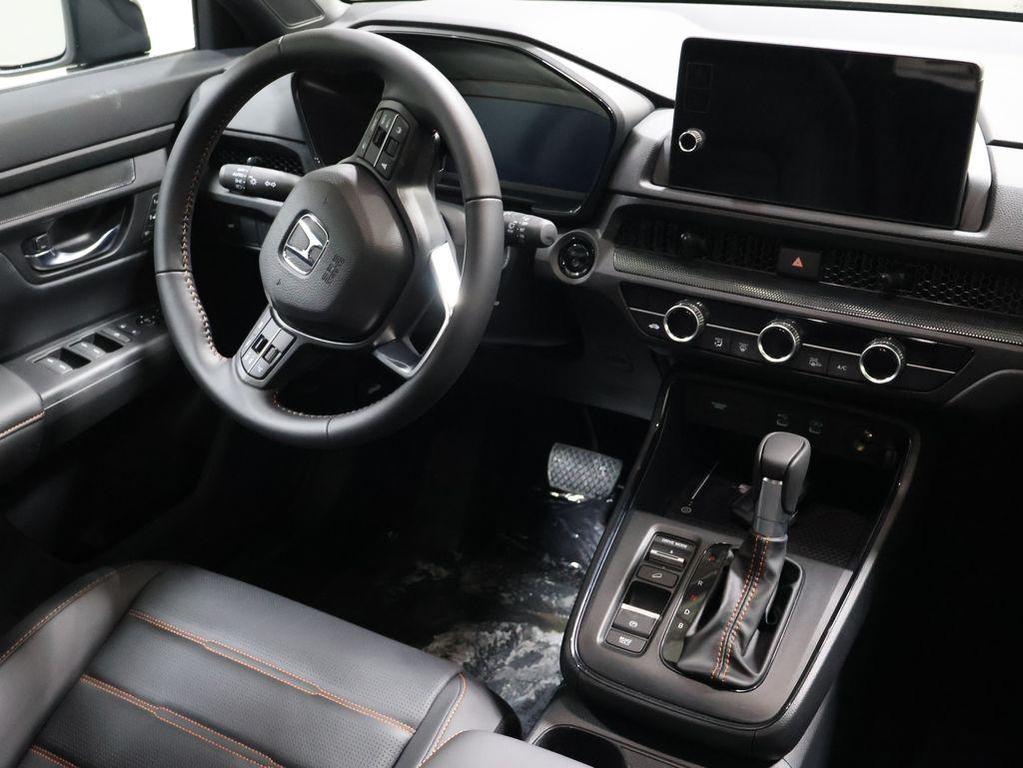 new 2026 Honda CR-V Hybrid car, priced at $40,675