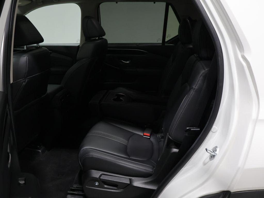 used 2024 Honda Pilot car, priced at $41,000