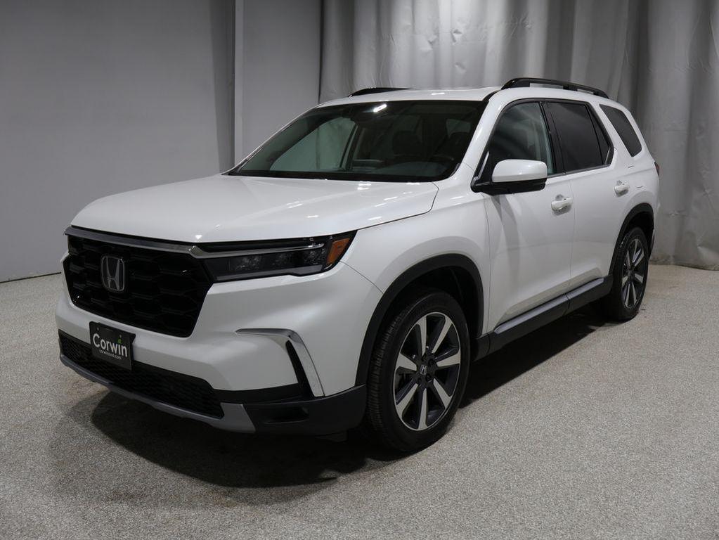 used 2024 Honda Pilot car, priced at $41,000