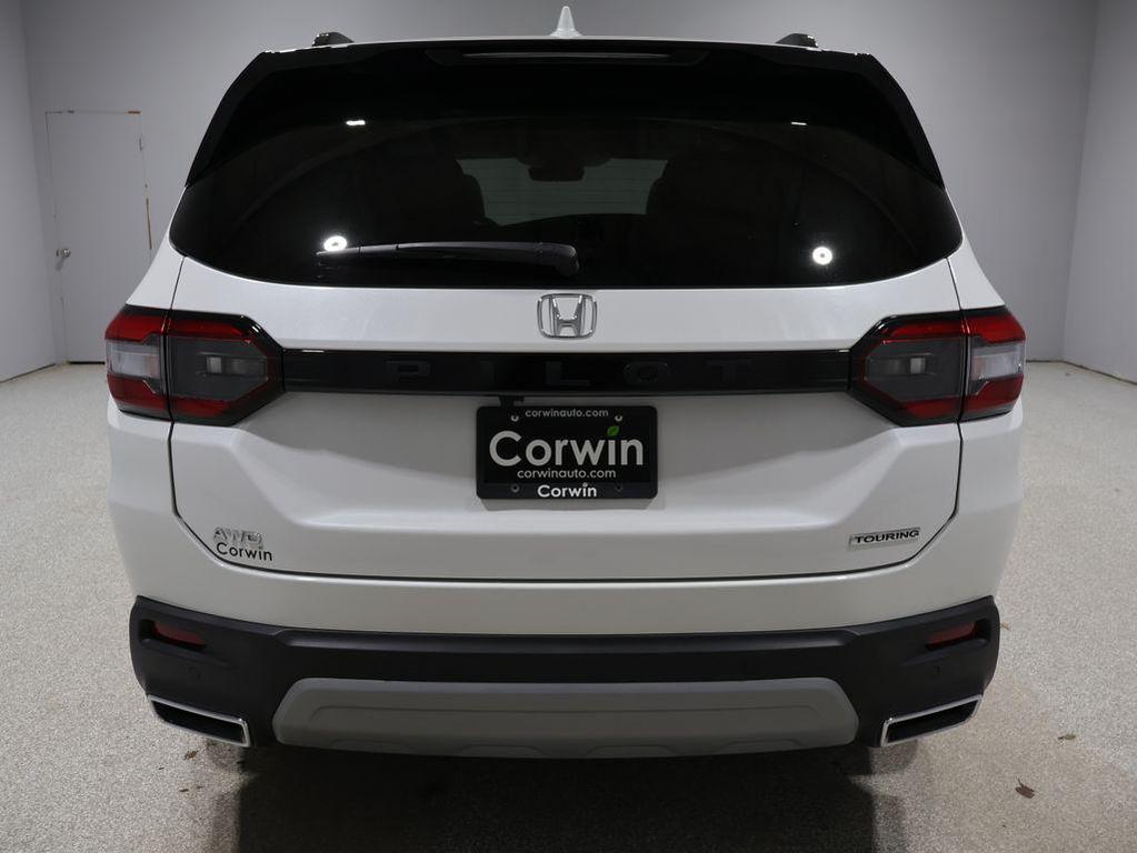 used 2024 Honda Pilot car, priced at $41,000