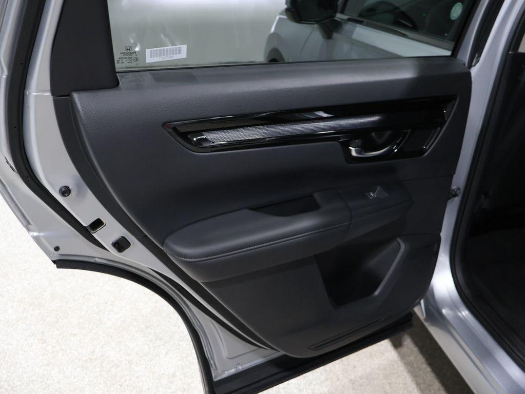 used 2025 Honda CR-V car, priced at $33,000