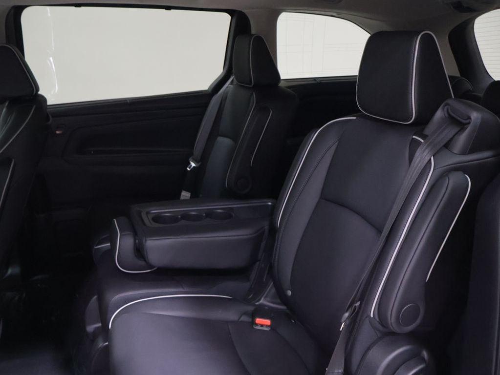 new 2026 Honda Odyssey car, priced at $47,990