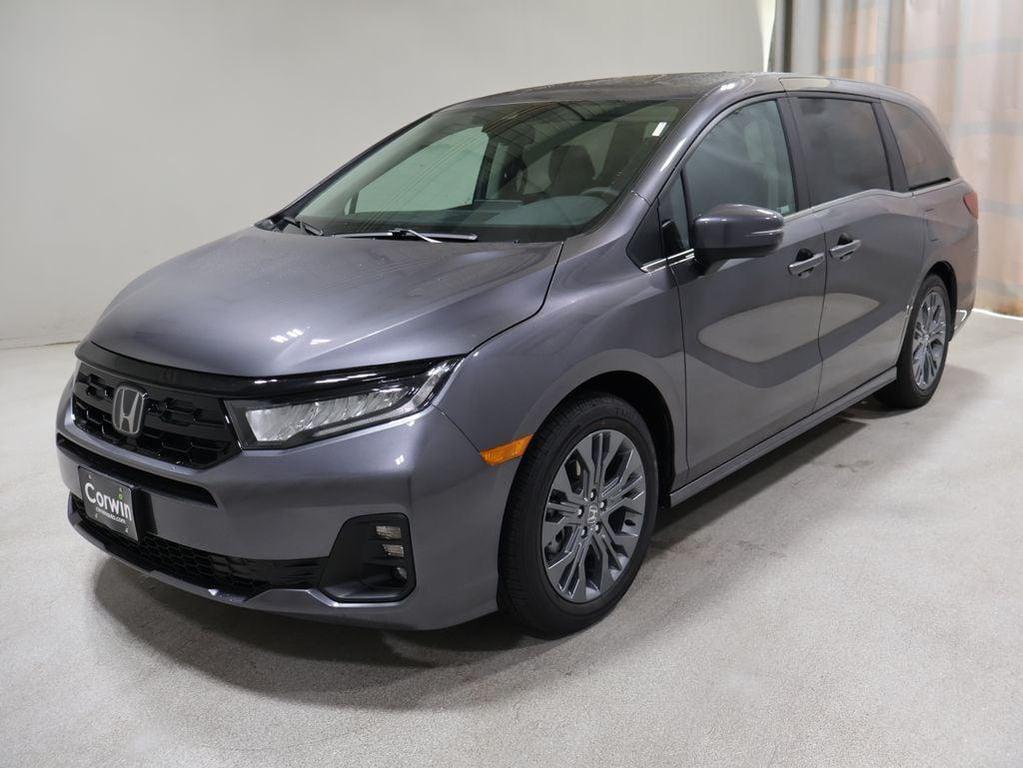 new 2026 Honda Odyssey car, priced at $47,990