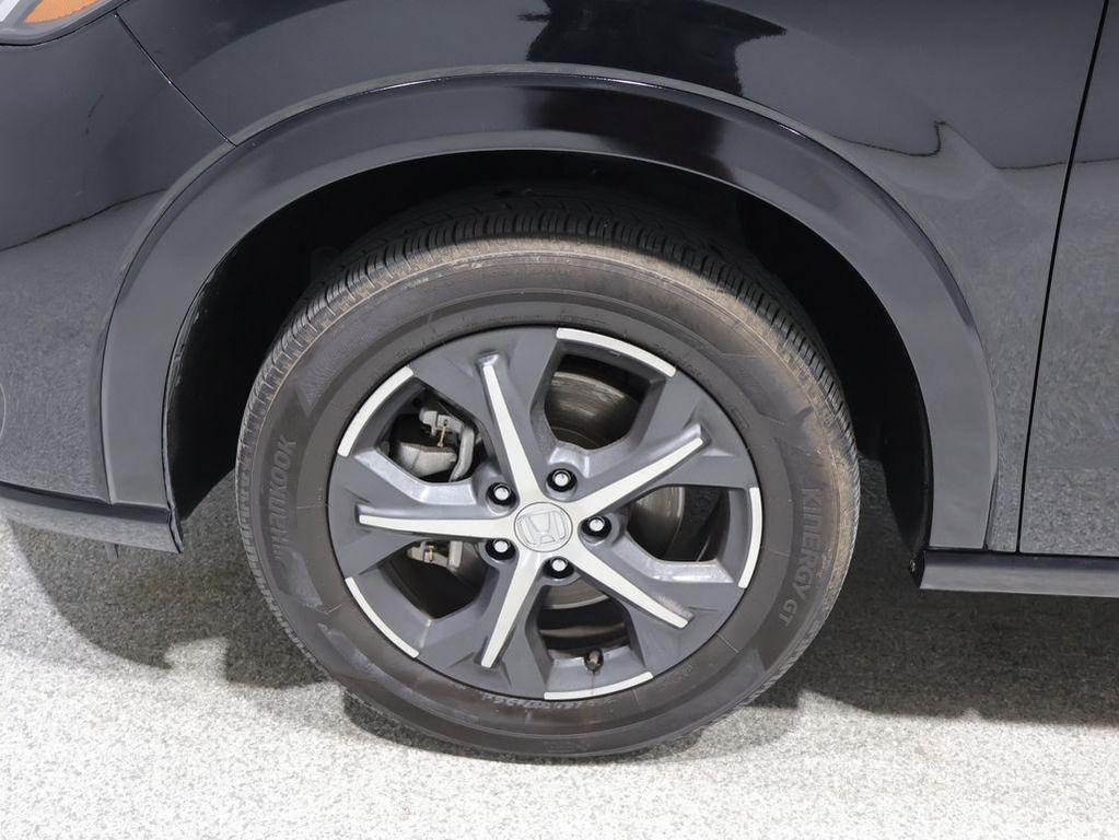 used 2025 Honda HR-V car, priced at $28,599