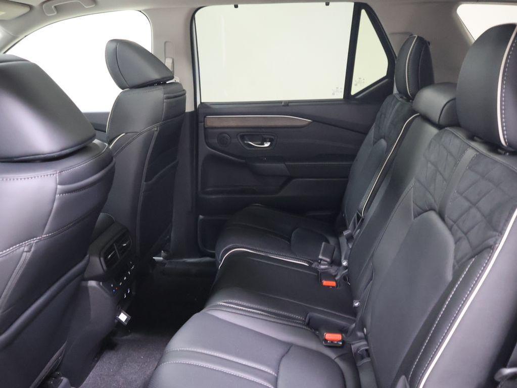 new 2026 Honda Pilot car, priced at $55,195