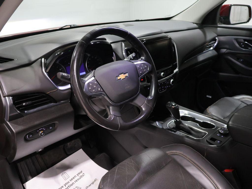 used 2020 Chevrolet Traverse car, priced at $23,300